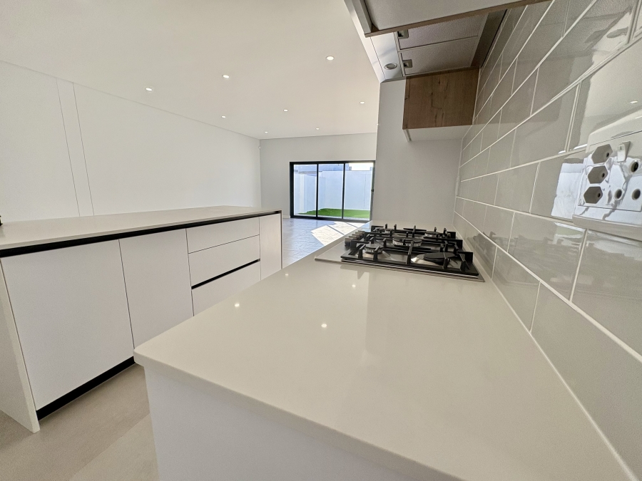 4 Bedroom Property for Sale in Sandown Western Cape